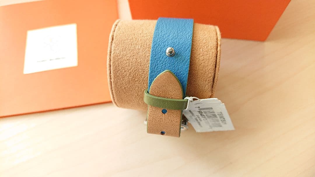 ★新品半額saleTory Burch 配色カラー クオーツレディースお洒落時計