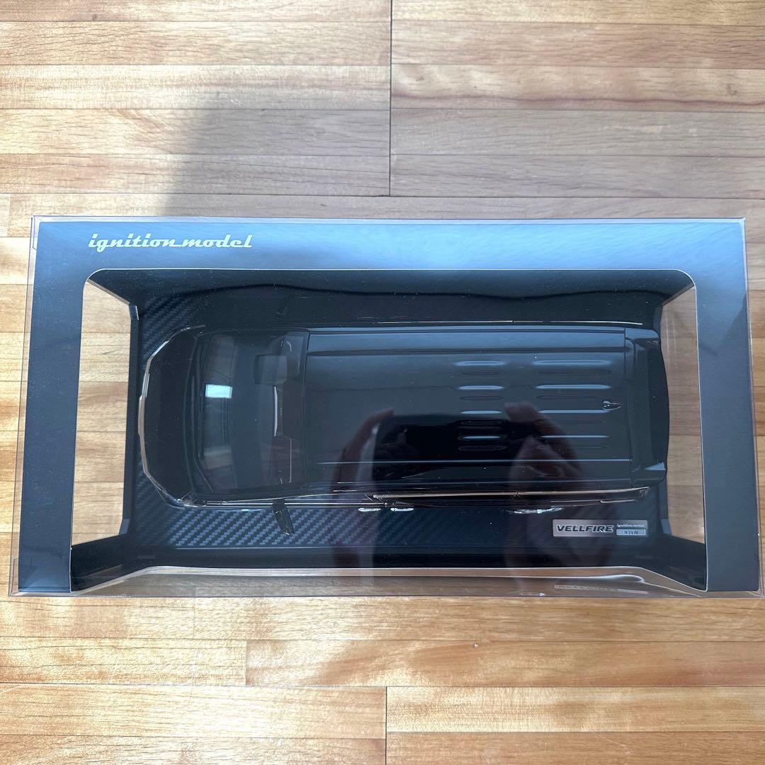 イグニッションモデル　30後期　ヴェルファイア  ブラック　ミニカー
