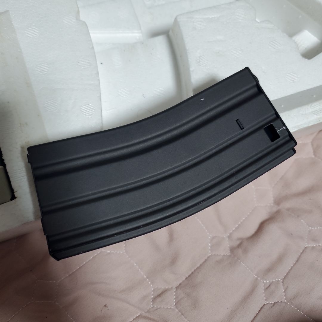 新品コンディション！東京マルイ　スタンダード　M4A1