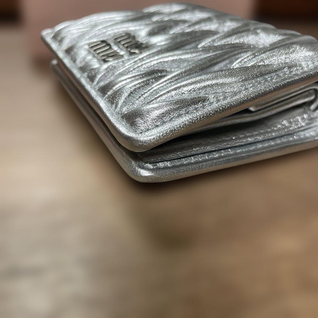 miumiu☆ミュウミュウ☆マテラッセレザー折り財布