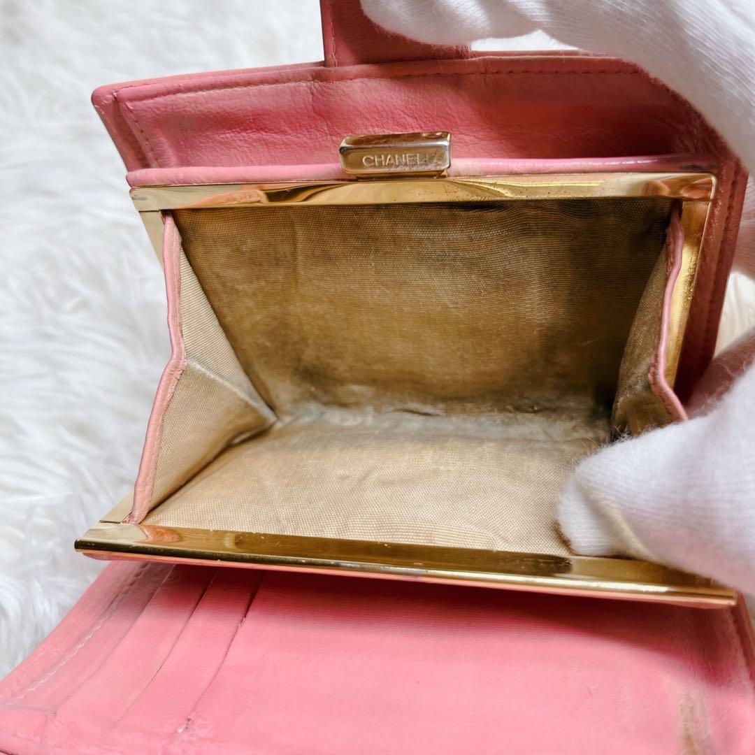 CHANEL 二つ折り財布 ココマーク キャビアスキン レザー がま口 箱付き