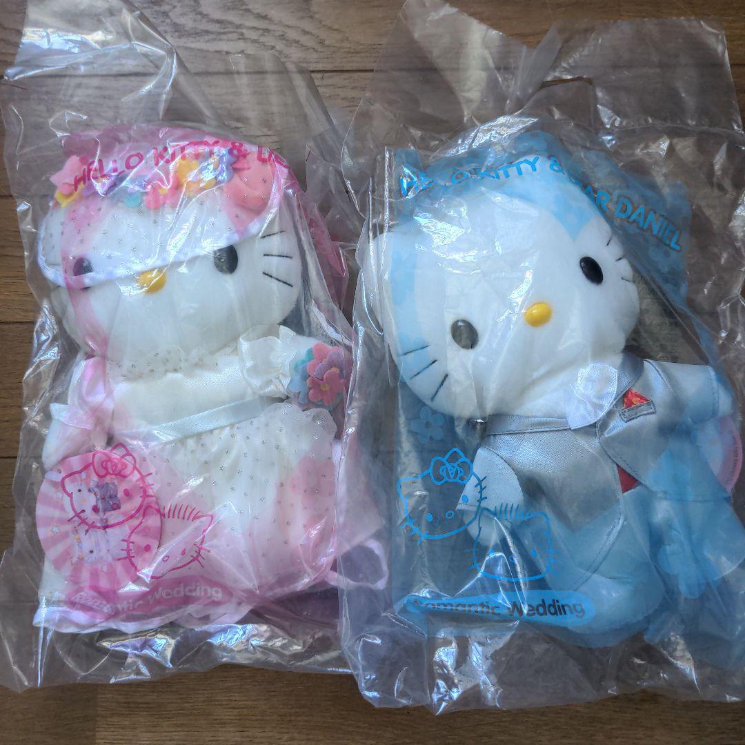 キティちゃんのぬいぐるみ