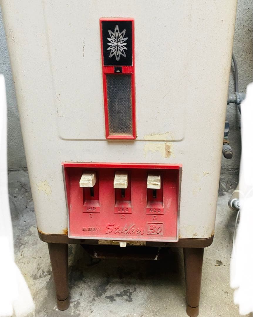 希少❗️お値引きしました‼️昭和の米びつ　エベレストEverestストッカー