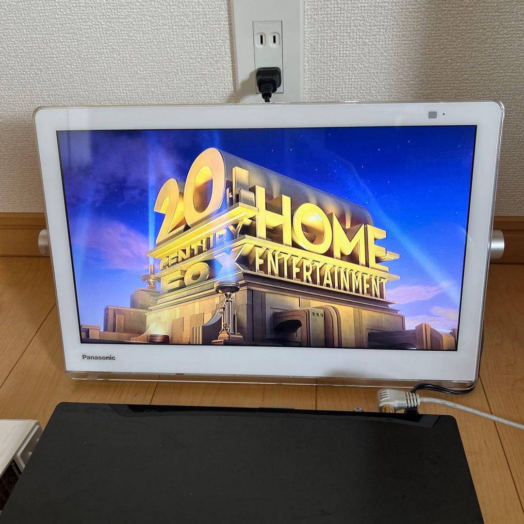 Panasonic プライベートビエラUN-15CTD8-W