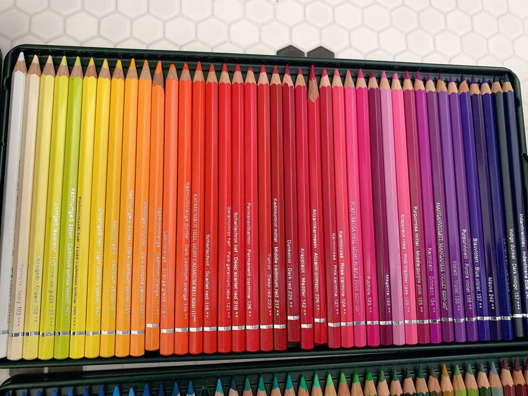 ファーバーカステル Faber-Castell水彩色鉛筆 120色　缶