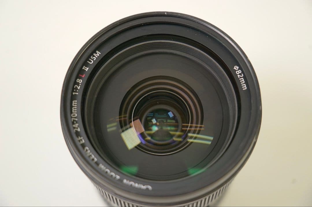 キャノン　ズームレンズ　EF24-70mm　F2.8