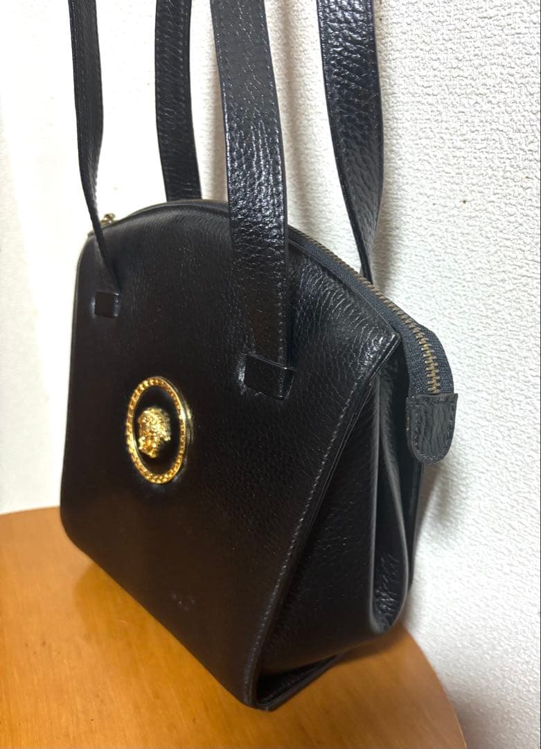 美品 VERSACE ヴェルサーチ レザー ショルダー バッグ