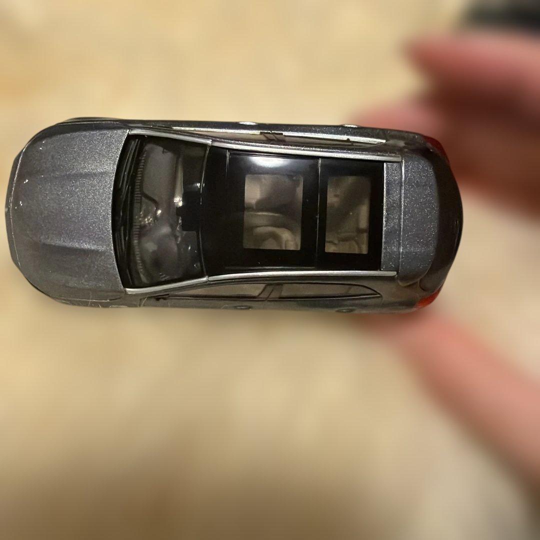 Mercedes-Benz GLA & ホンダ N-/ ミニカーセット