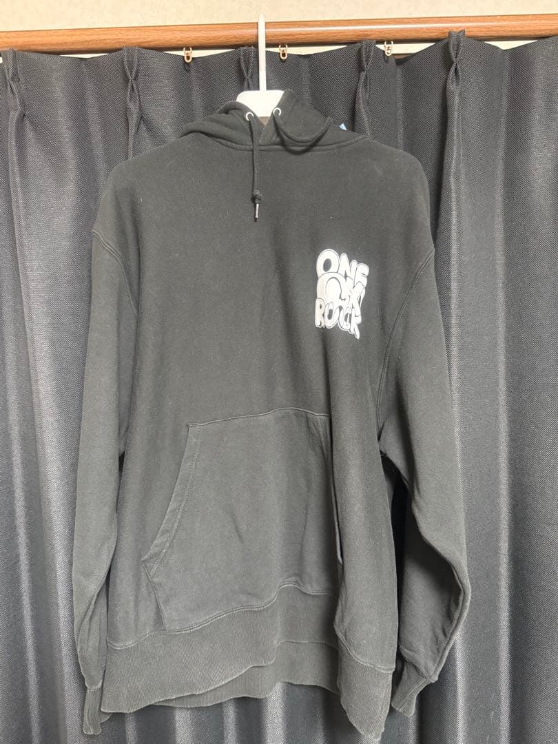 ONEOKROCK 2024 WORLD TOUR パーカー