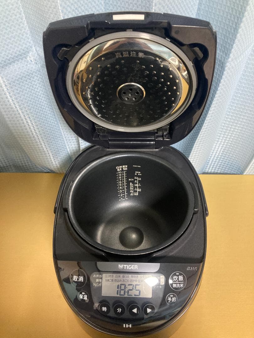 2023年製 TIGER JPW-18E3 IH炊飯ジャー1.8L 10合炊き