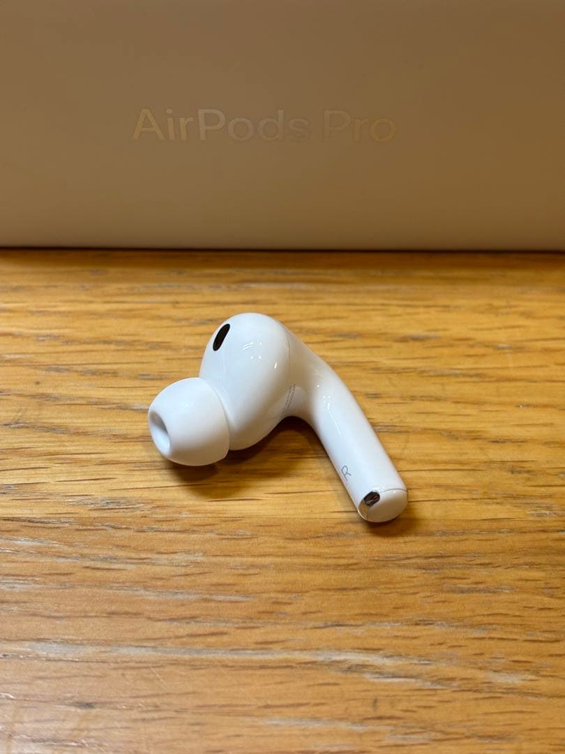 新品　AirPods Pro 3 正規品　右耳のみ(R)