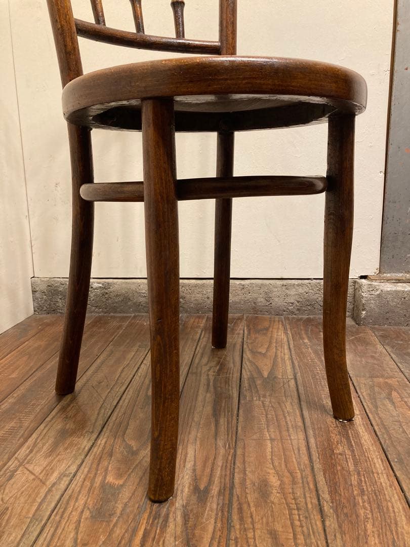 アンティーク 希少 Mundus社 曲木カフェチェア エンボス座面 ベントウッド