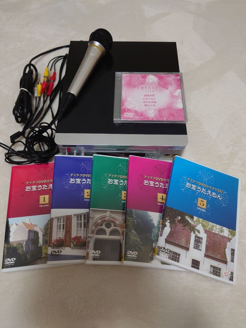 ひ*じ様 VPM-7000 カラオケ対応DVDプレーヤーと カラオケDVD