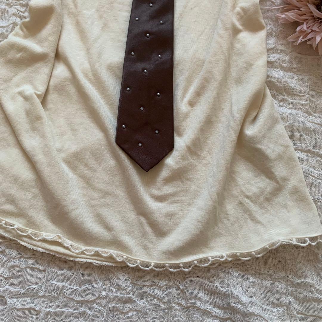 希少！リズリサ　ネクタイ付きキャミソール　ノースリーブ　タンクトップ