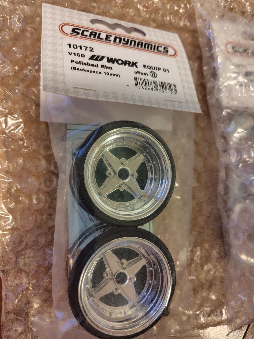 ４本 スケールダイナミクス V16D ポリッシュリム 9mm ．12mm