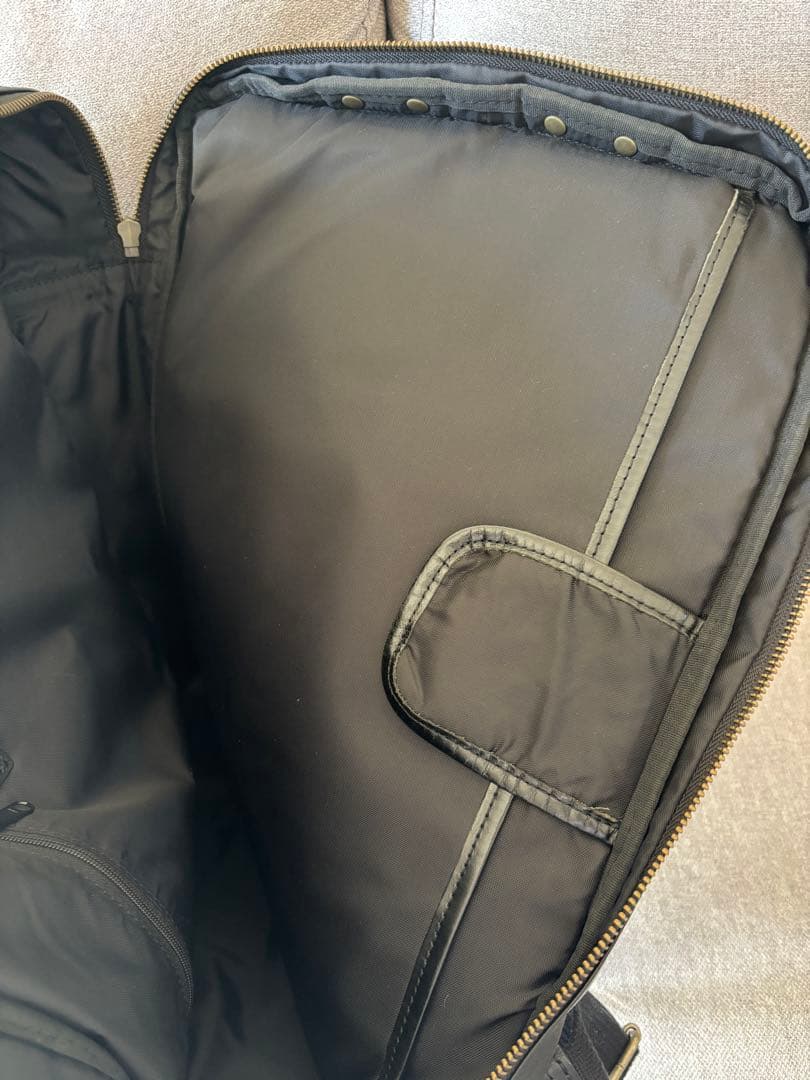 【美品】Dakota ビジネスリュック