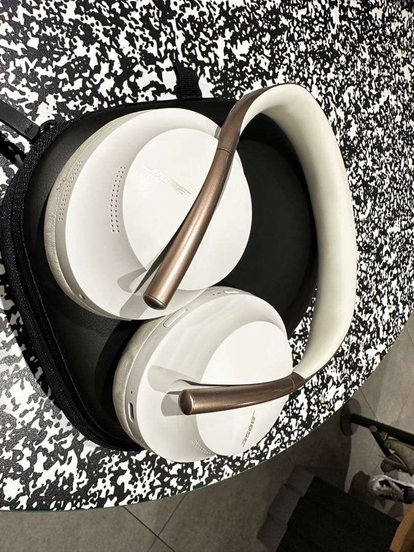 BOSE NC700 ノイズキャンセリングヘッドホン