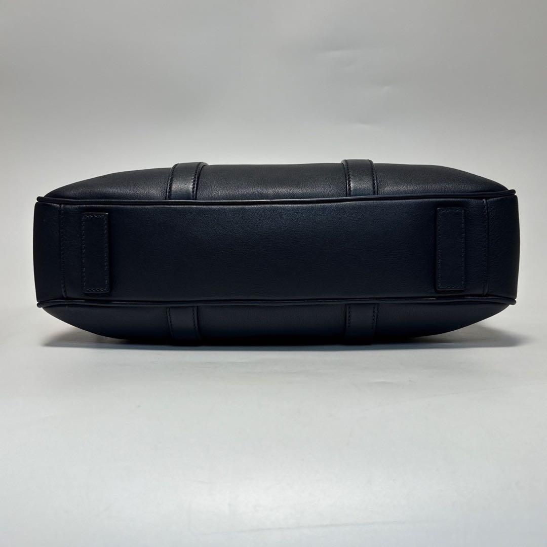 u09【極美品】プラダ　三角ロゴ　レザー　ネイビー　2way ビジネスバッグ.