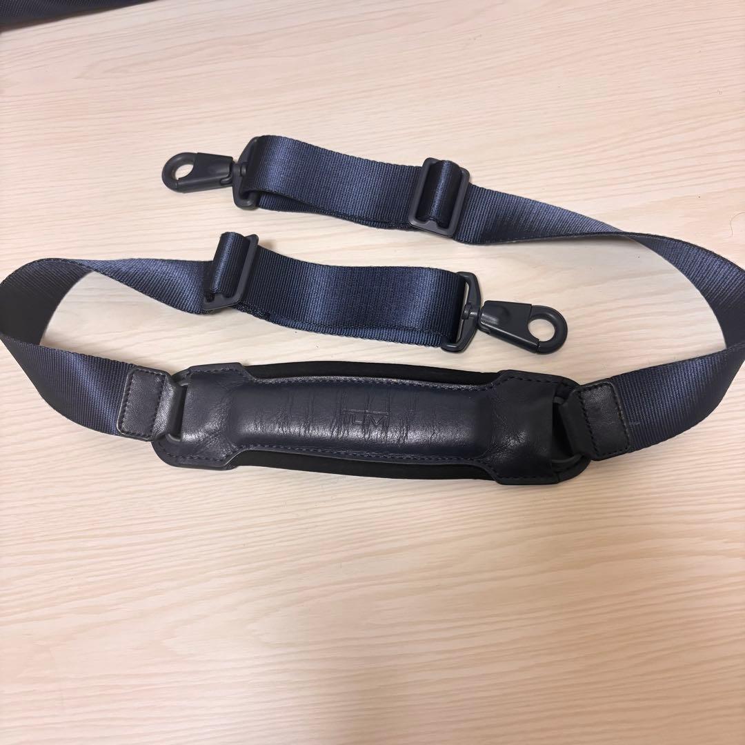 【SHIPS別注】 TUMI ネイビー ビジネスバッグ