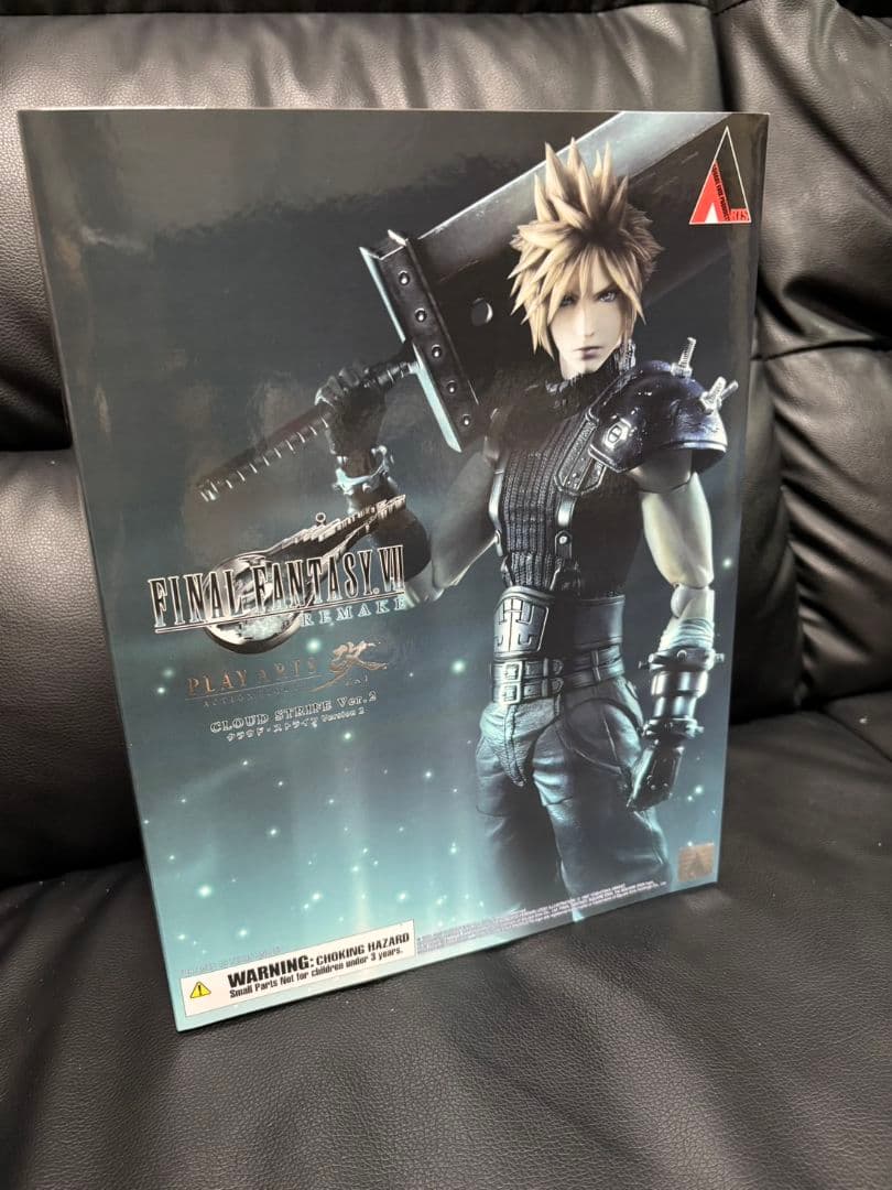 ファイナルファンタジーVII クラウド・ストライフ プレイアーツ改