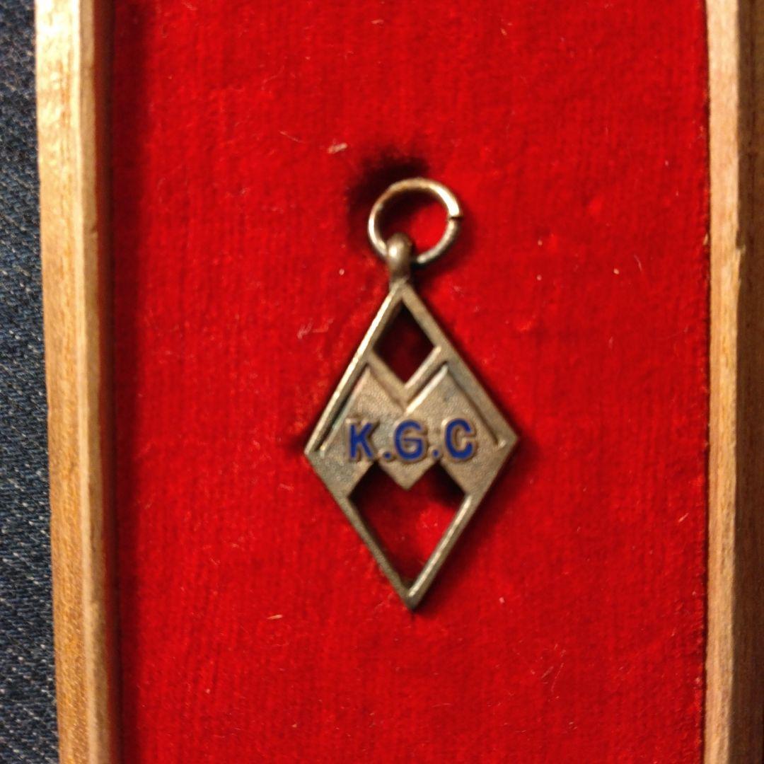 戦前、K.G.C. カレッジメダル 　トップ　ビンテージ　デッドストック　純銀