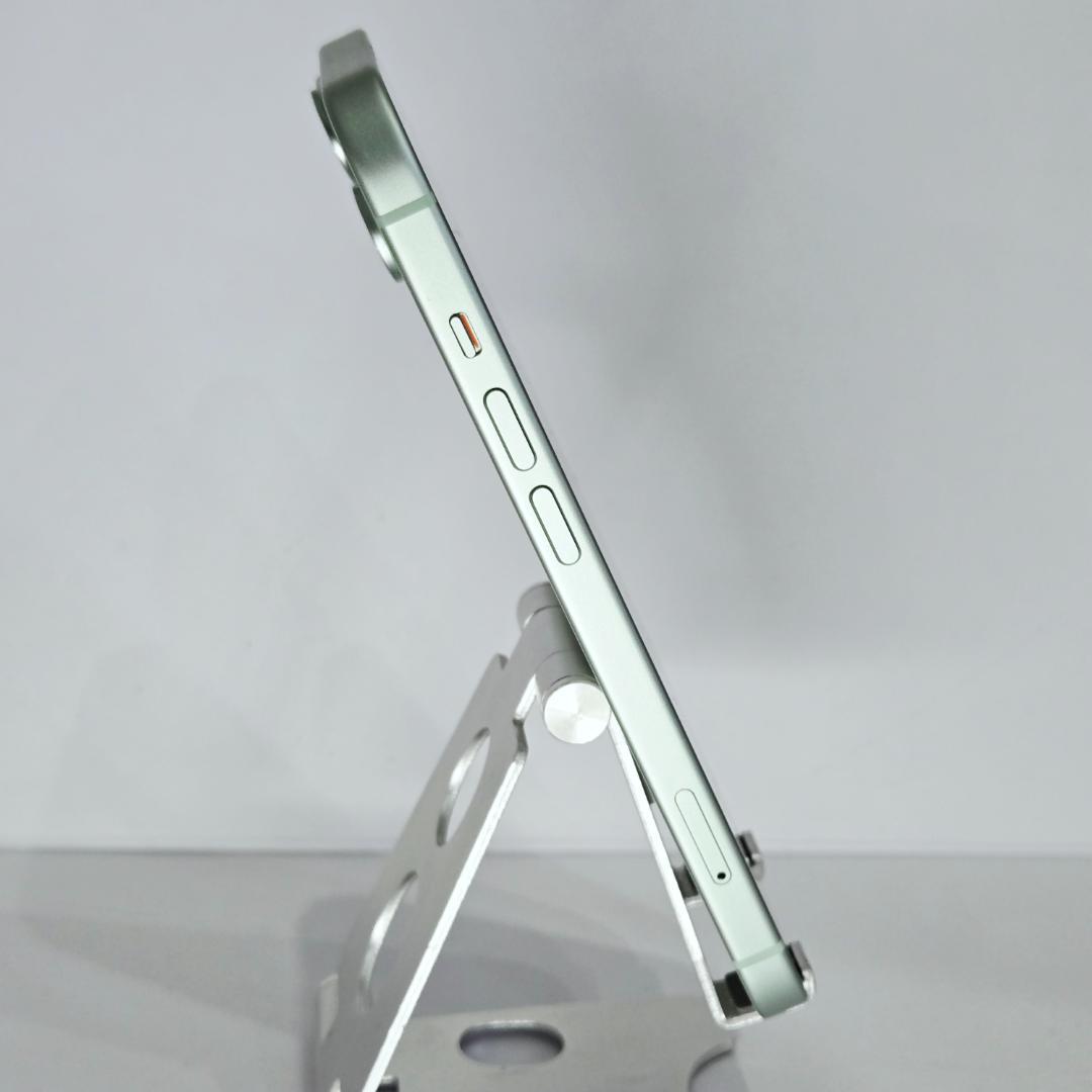 10 iPhone15 グリーン SIMフリー 極美品