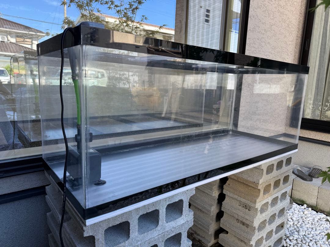 ももだい　アクリル水槽　1200×450×450