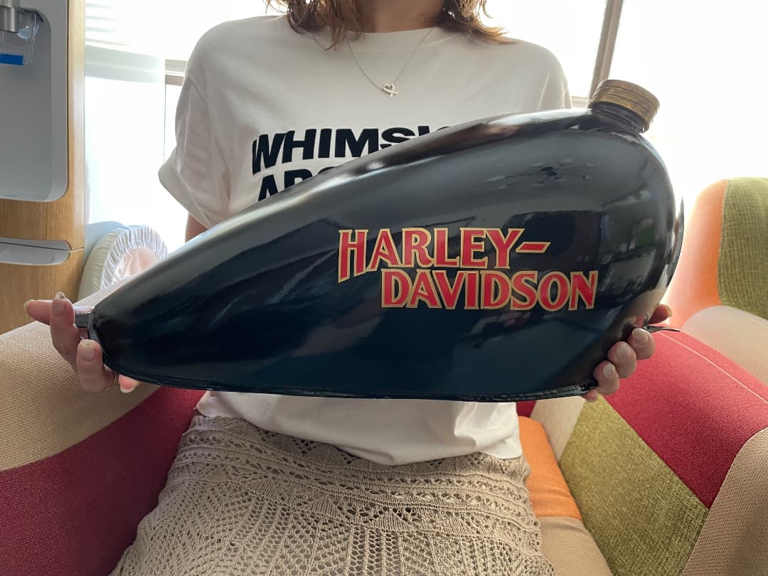 i*u様 HARLEY-DAVIDSON タンク 黒