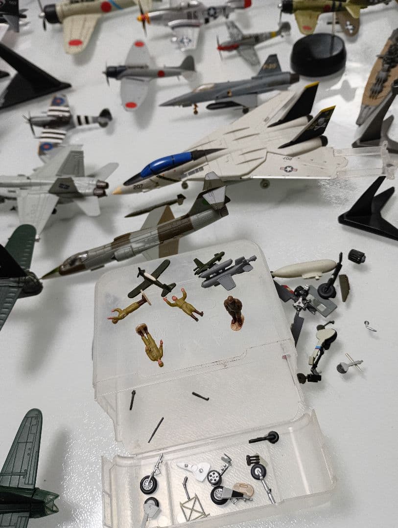 ジャンク発掘♡戦闘機 大量出品！フィギュア プラモデル 模型