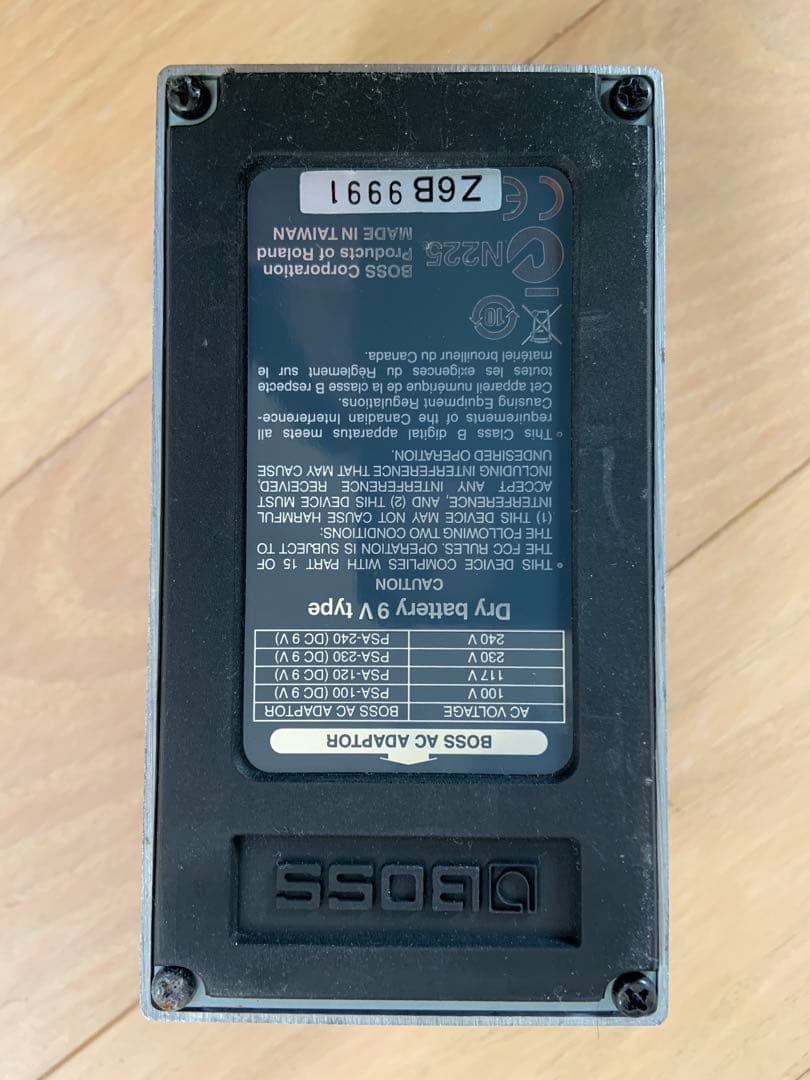 BOSS FB-2 Feedbacker/Booster ギターエフェクター