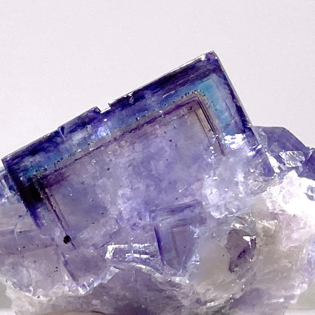 た*し様 フローライト　蛍石　原石　鉱物標本　天然石　218