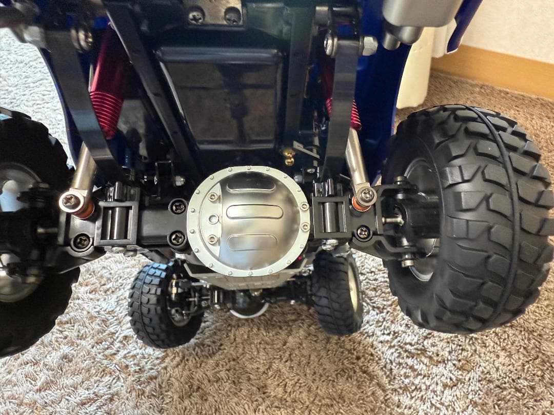 タミヤ 1/10 フォードF-350ハイリフト(フルオペ)バッテリー、充電器付き