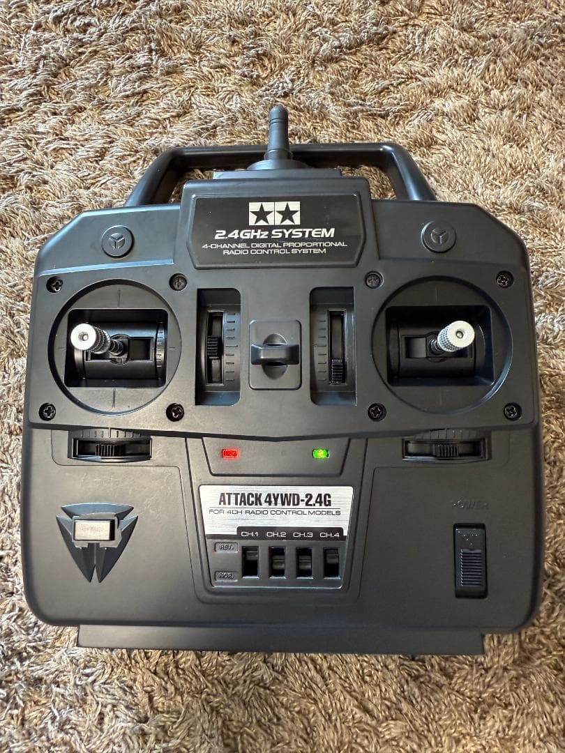 タミヤ 1/10 フォードF-350ハイリフト(フルオペ)バッテリー、充電器付き