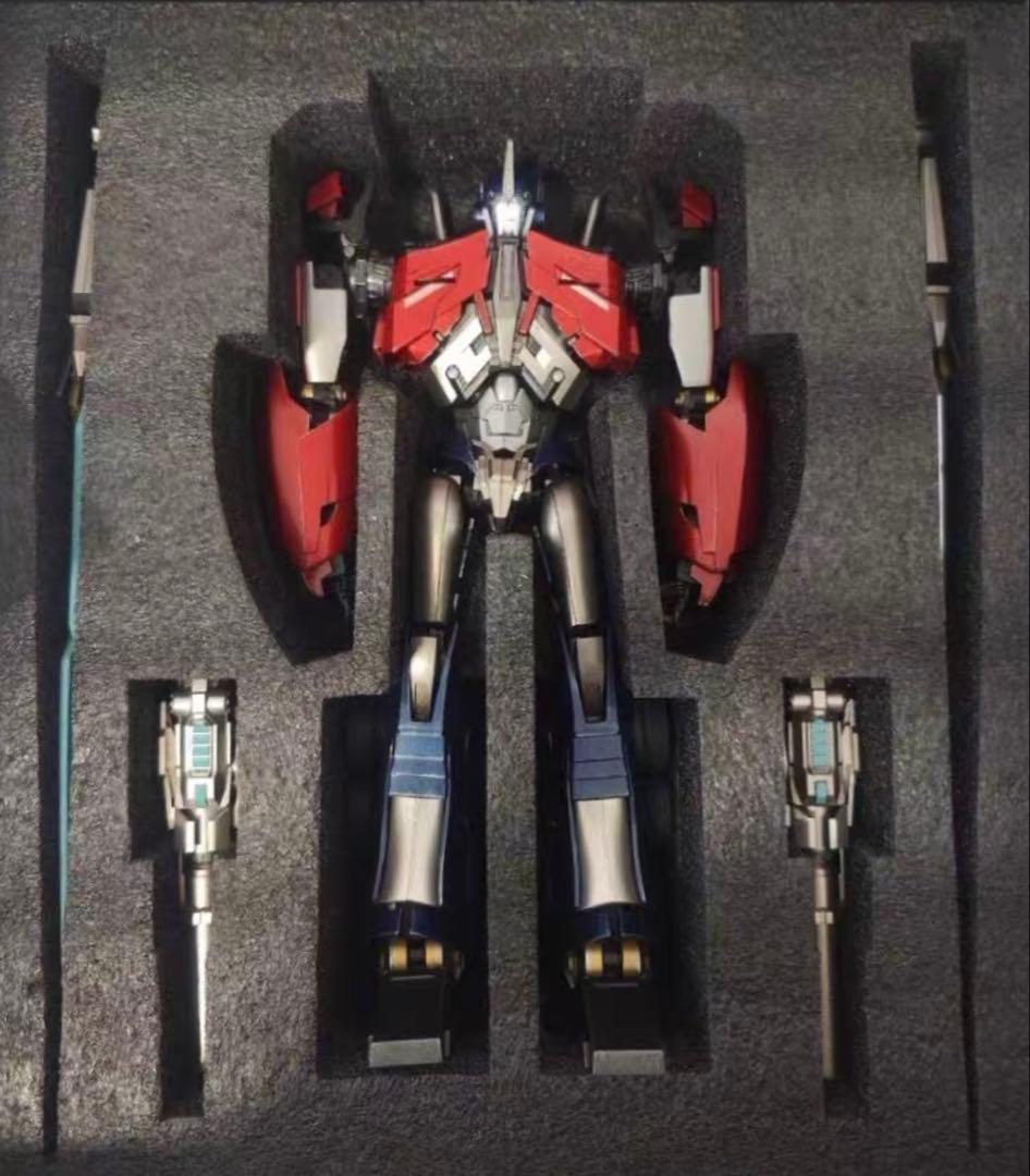 DLX トランスフォーマー　プライム オプティマスプライム コンボイ