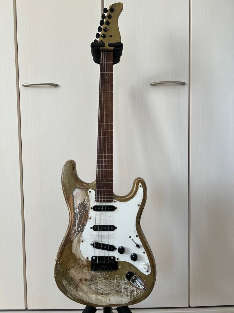 FERNANDES STRATOCASTER レア　レリック加工ギター　中古