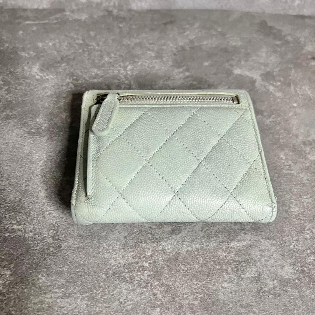 ⭐️シャネル⭐️ マトラッセ キャビアスキン 三つ折り財布 ライトブルー