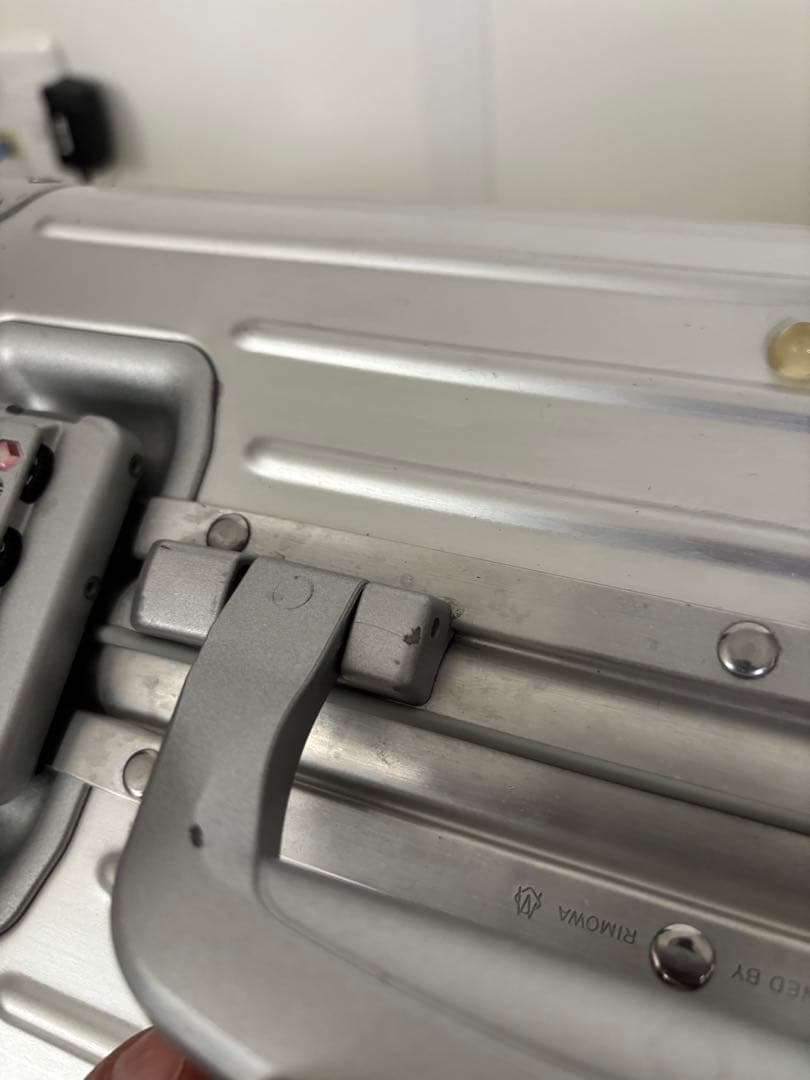 RIMOWA オリジナル 35L 4輪スーツケース シルバー