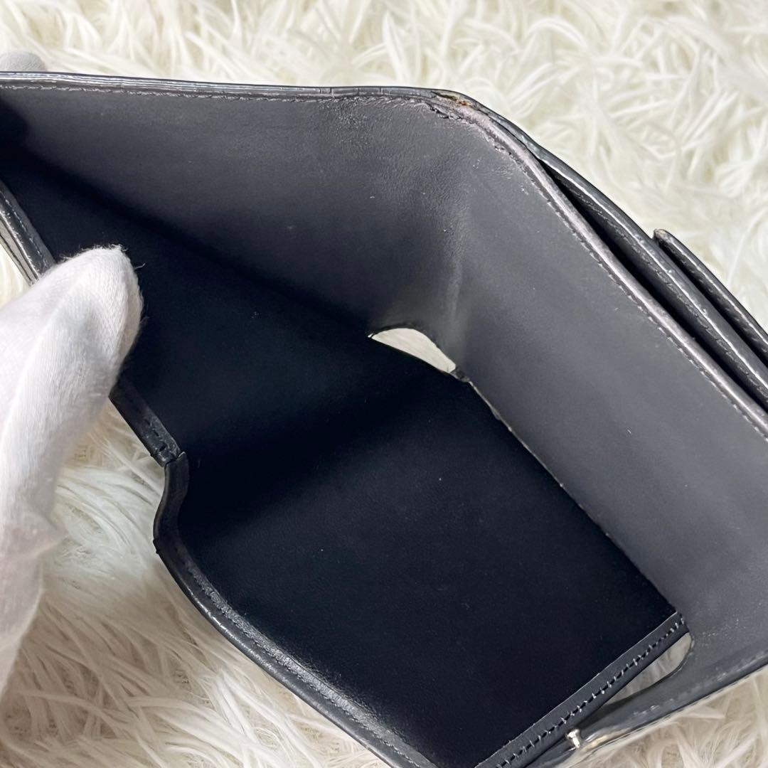 LOUIS VUITTON モノグラムマット　三つ折り財布【美品】