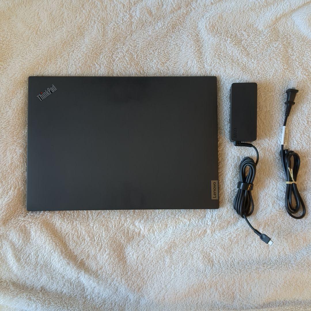 ThinkPad P16s AMD gen1 カスタマイズモデル中古美品