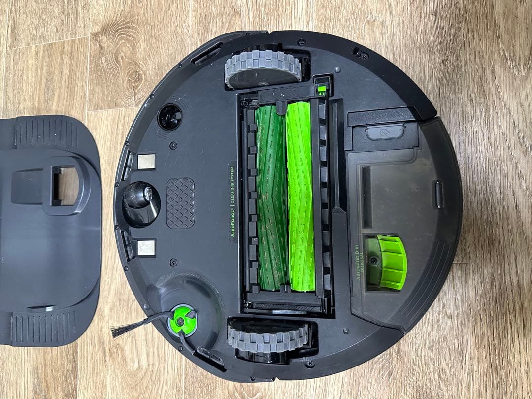 ルンバ　iRobot Roomba i3+ ロボット掃除機 本体