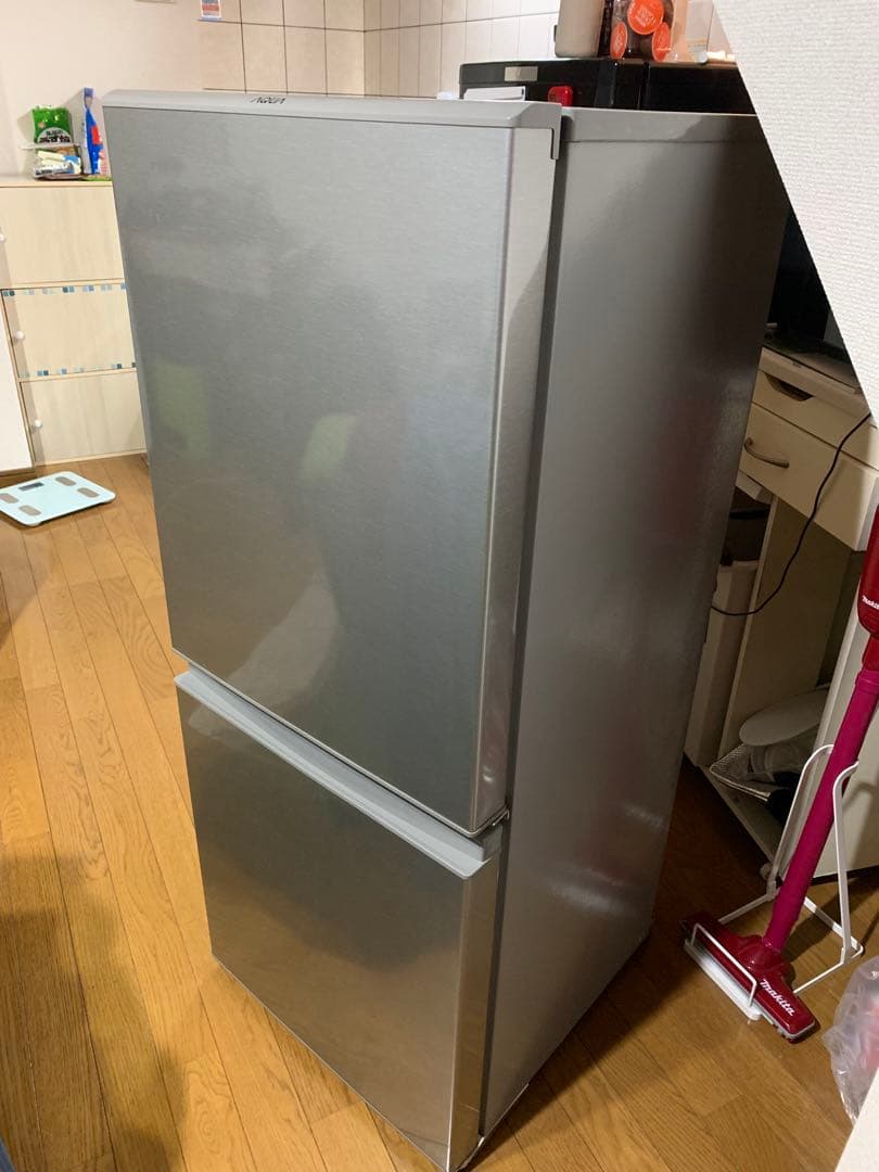中古AQUA冷蔵庫 AQR-13J(S) 126L 2020年製　大阪高槻