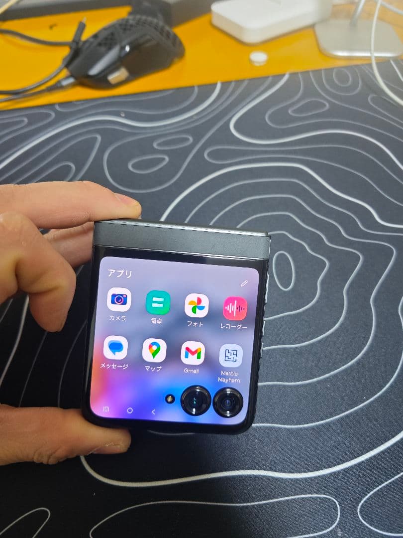 Motorola Razr 50s | SIMフリー