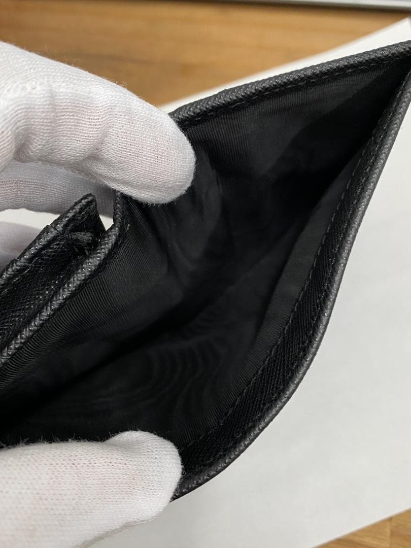 【美品】PRADA プラダ サフィアーノ レザー 財布