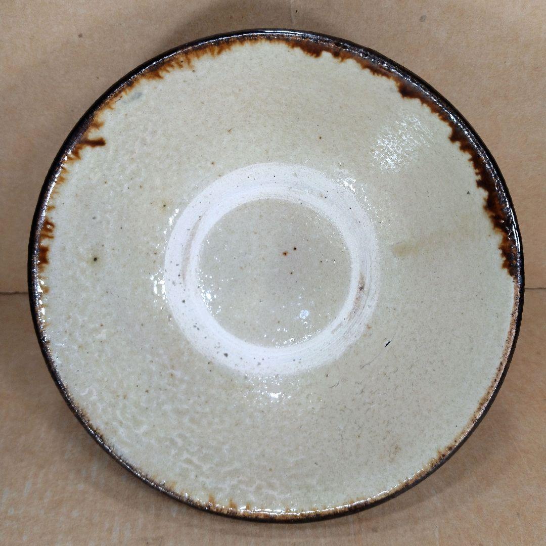 窯変美しい！【本物保証】金城次郎 壷屋焼魚文碗 共箱 栞 美品 人間国宝 壺屋焼