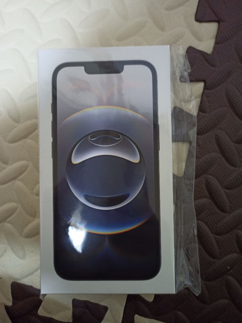 【新品未開封】 iPhone16e 128GB ブラック