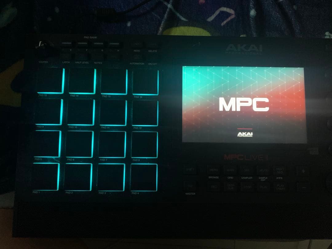 DTM・DAW AKAI mpc live2