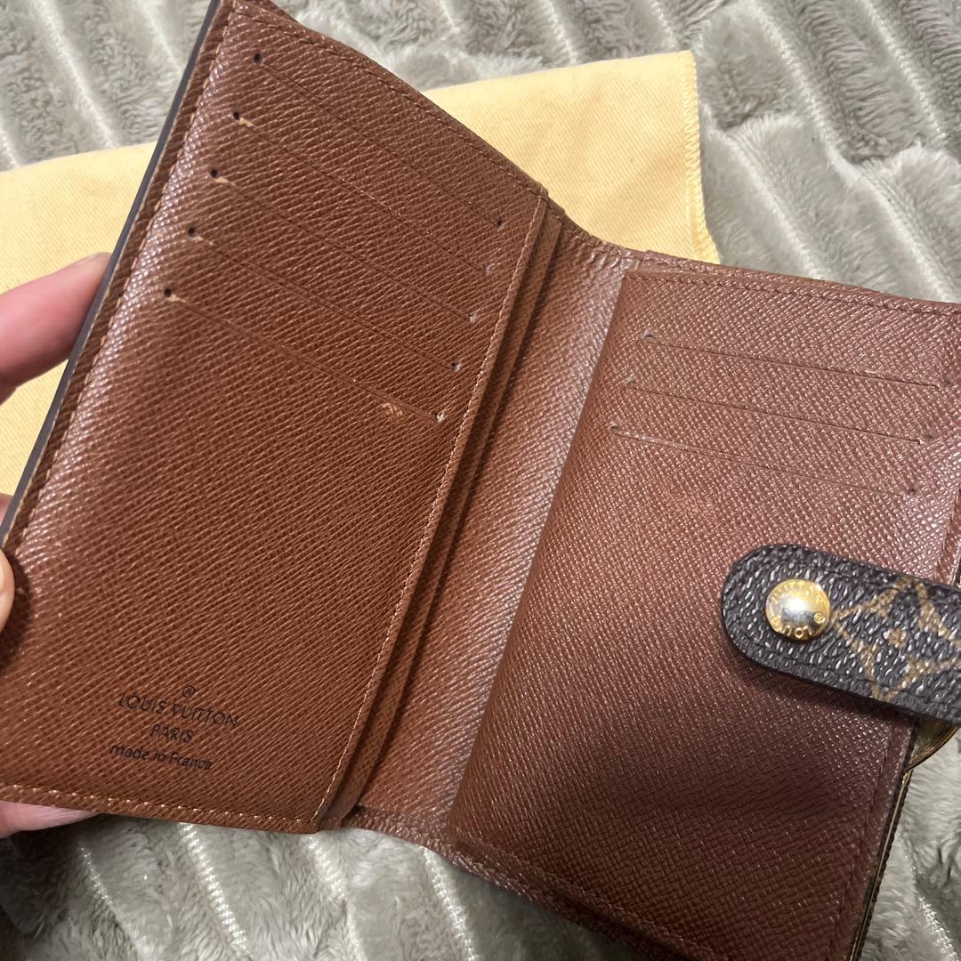 LOUIS VUITTON 二つ折り財布 ブラウン