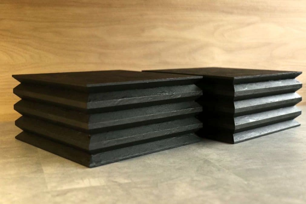 スピーカースタンド一対