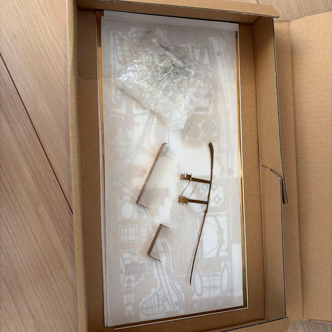 ジブリ美術館オリジナルエッチング サボイア 1/48 組立途中 紙やすり付き