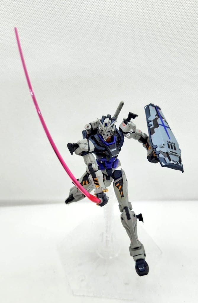 赤いガンダム　G3カラー　ジークアクス HG GQuuuuuuX 塗装　完成品